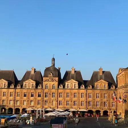 公寓 45m² Vue Sur La Charleville-Mézières